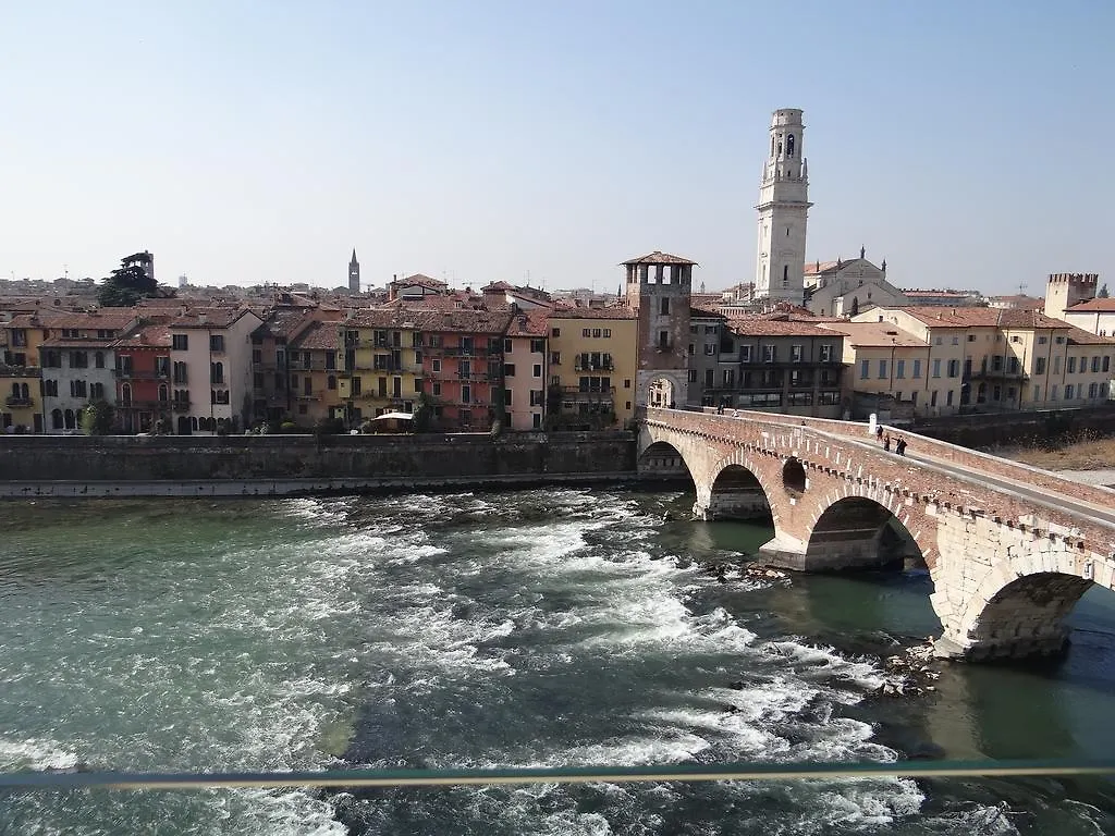 Theater Verona Luxury Apartment Italy