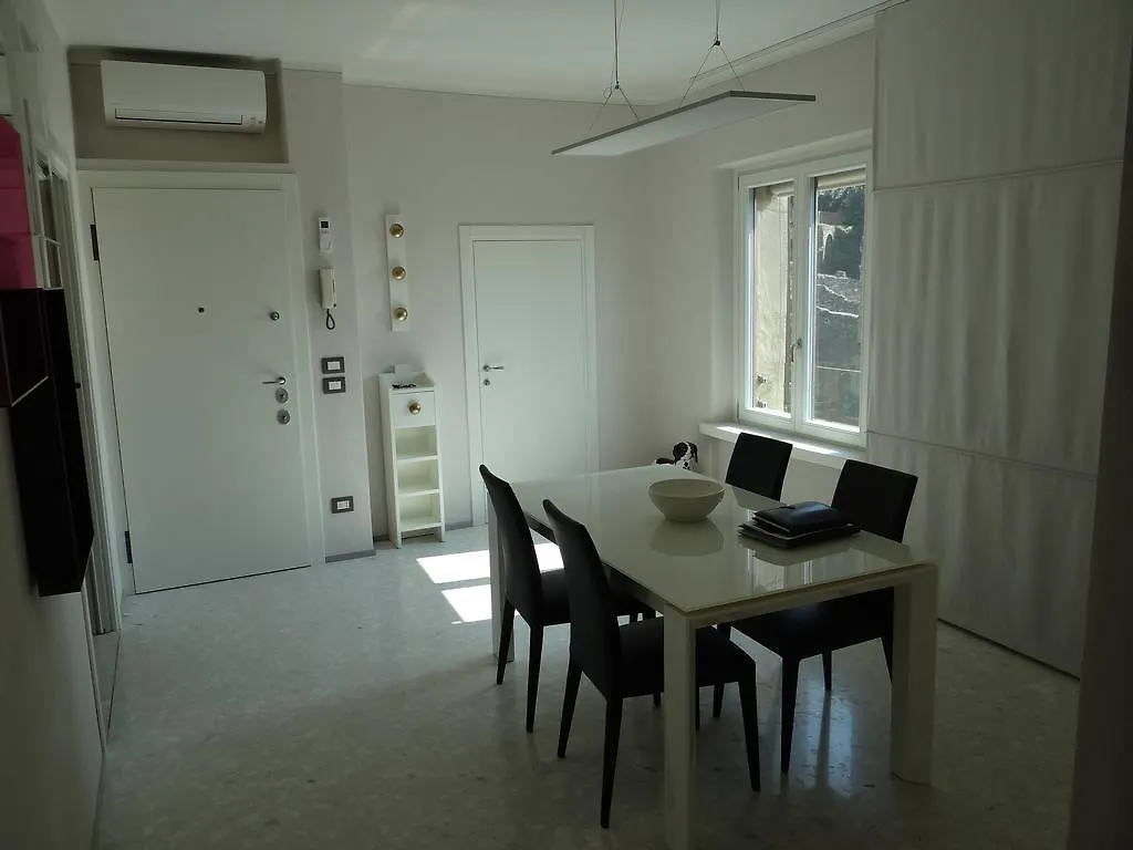Theater Verona Luxury Apartment Italy