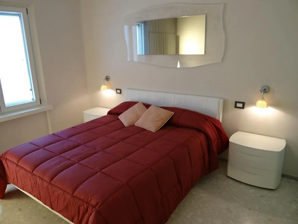 Theater Verona Luxury Apartment Italy