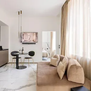  Apartment Manin Grand House